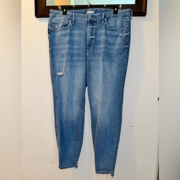Good American Denim - GOOD AMERICAN ALWAYS FITS GOOD CLASSIC SLIM STRAIGHT JEANS size 20-26